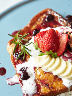 A picture of Yummy Cinnamon Vanilla French Toast (plant-based).