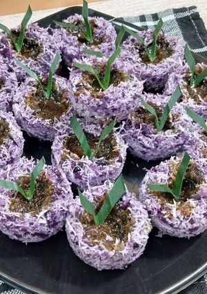 Foto resep Awug awug ubi ungu /kue sengkulun ubi ungu