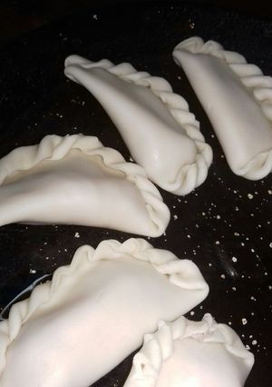 Una foto de Empanadas de jamón y muzzarella para frizzar