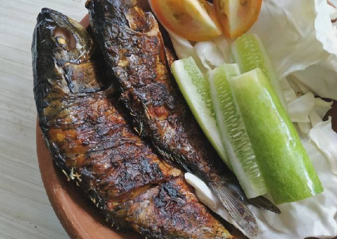 Resep Ikan Bakar Bumbu Kecap Oleh Anggi Pandan Wuri Cookpad