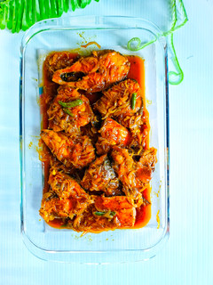 লাল ঝাল ইলিশ রেসিপির প্রধান ছবি