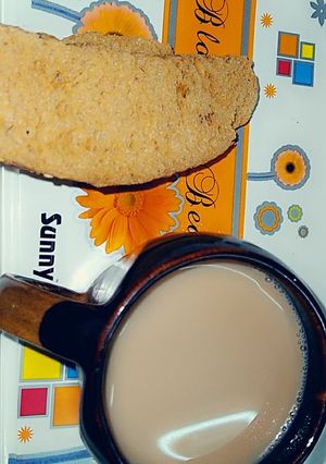 A picture of Cardamom tea.