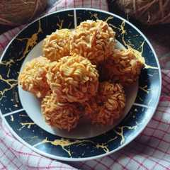 รูปของ Bola Tahu Rambutan