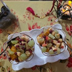A picture of Wedding style fruit chaat.