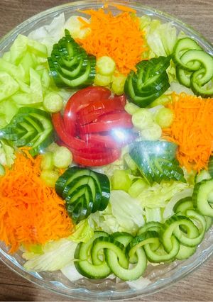 A picture of Salad decoration.