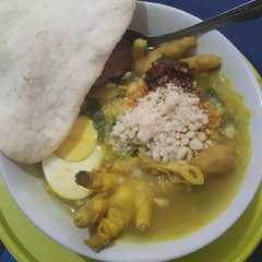 Soto ceker suroboyo রেসিপির প্রধান ছবি
