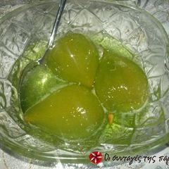 A picture of Pear spoon sweet.