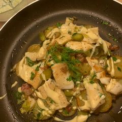 A picture of Hamburg style pan fish.