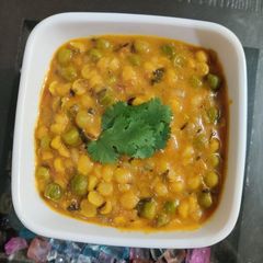 A picture of Matri daal.
