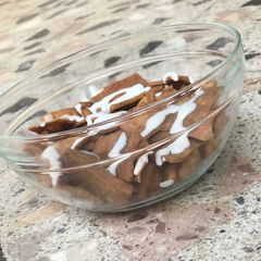 A picture of Spicy crackers.