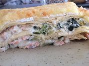 Une photo de saumon courgettes