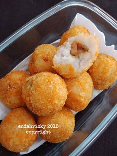 Foto resep Bola Bola Nasi/Rice Ball