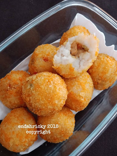 Foto resep Bola Bola Nasi/Rice Ball