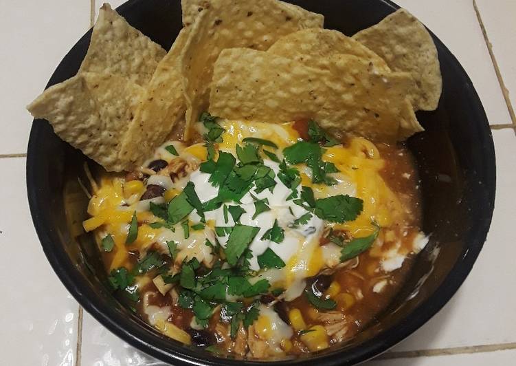 Simple Way to Make Any-night-of-the-week Easy Slow Cooker Chicken Taco Soup