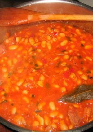 Bab főzelék paradicsomosan recept fotója