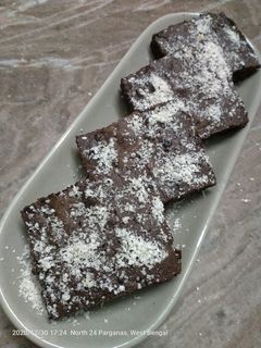 ব্রাউনি(Brownie recipe in bengali) রেসিপির প্রধান ছবি