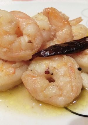 Una foto de Langostinos al ajillo