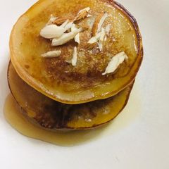 A picture of Banana pancake.