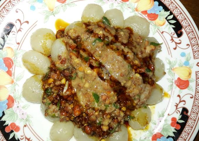 Resep Cilok Bumbu Kacang oleh Fernandalia Mega - Cookpad