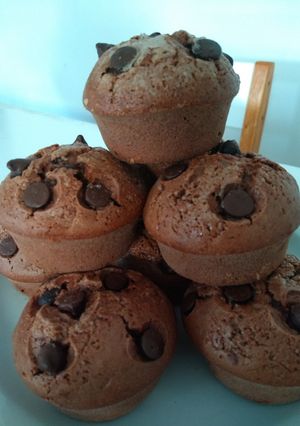 Una foto de Versión muffins de la torta de banana y chocolate by Mamucha Sil