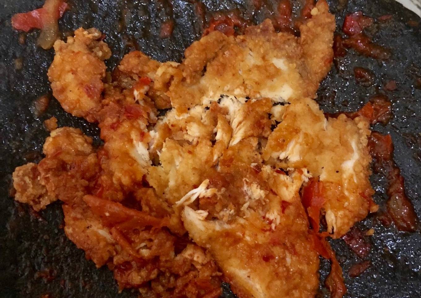 Ayam Geprek Sambal Terasi