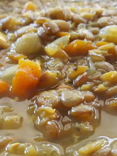 Una foto de Curry de lentejas y coco