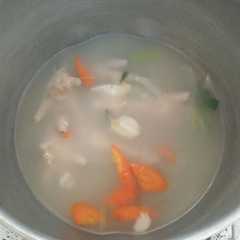 รูปของ Kaldu Ceker Ayam untuk MPAsi