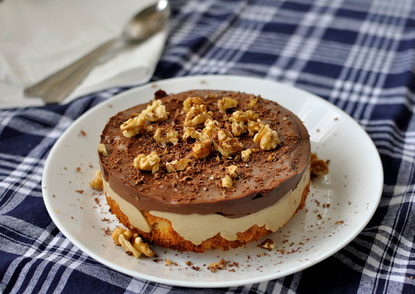 Tarta de nueces y chocolate