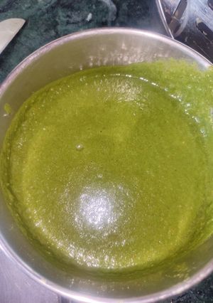 हरी चटनी (hari chutney recipe in Hindi) रेसिपी मुख्य फोटो