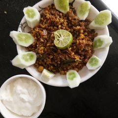 A picture of Sprout salad.