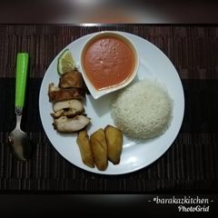A picture of Spicy potatoe carrot soup.