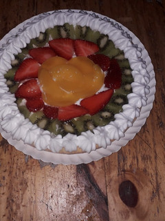 Una foto de Tarta Frutal!!🍓🥝🍊