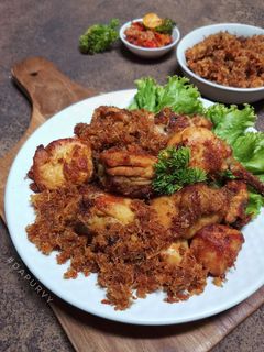 Foto resep AYAM GORENG SERUNDENG pedas