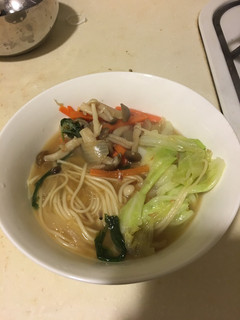 快速家常蔬菜湯麵 的食譜成品照片