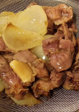 Konfitált csirkezúza 🐔 recept fotója
