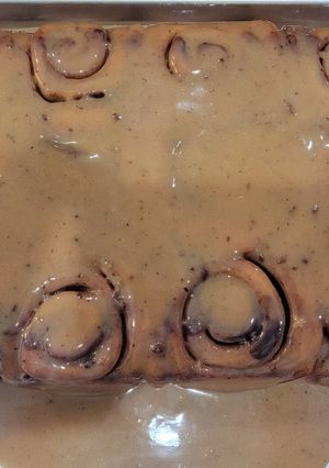 A picture of Easy sourdough Carmel rolls.