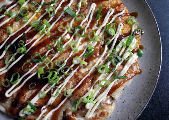 ‘Ikayaki’ Squid Okonomiyaki