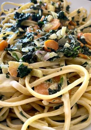 Une photo de Linguine aux épinards, etc