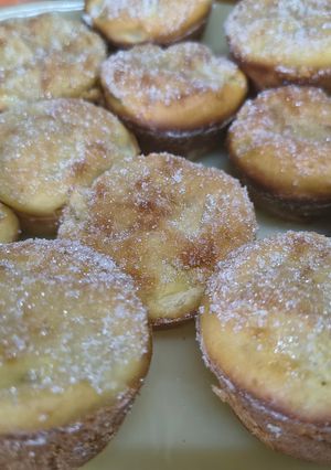 Una foto de Buñuelos de manzana al horno 🍏🍎