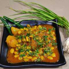 पावट्याची भाजी (Pavtyachi Bhaji Recipe In Marathi) रेसिपी चे मुख्य फोटो 