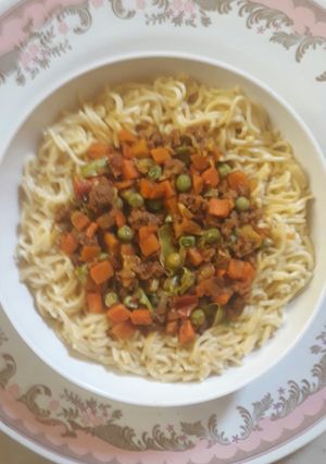 صورة لوصفة الشعيرية في اللحم المفروم والخضار