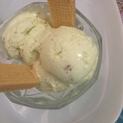 A picture of Pistta crunch ice cream.