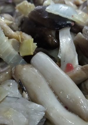 Foto resep Tumis Jamur Sawit bunga Kecombrang #herlinwidodo
