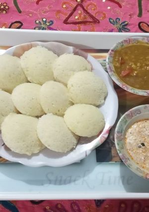A picture of Instant soft and spongy idli.