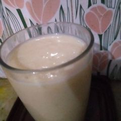 A picture of Mango shake.