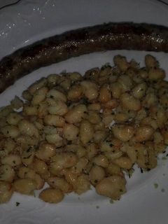 Una foto de Longaniza con judías blancas
