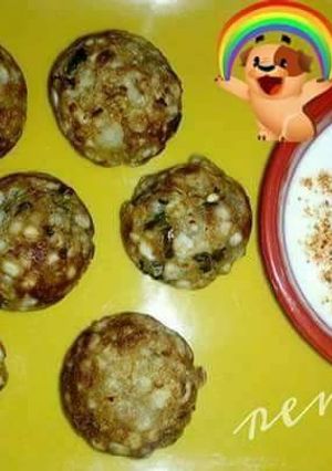A picture of Sabudana wada Appam.