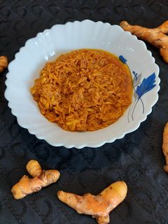 आंबे हळदीचे लोणचे (Ambe Haldiche Lonche Recipe In Marathi) रेसिपी चे मुख्य फोटो 