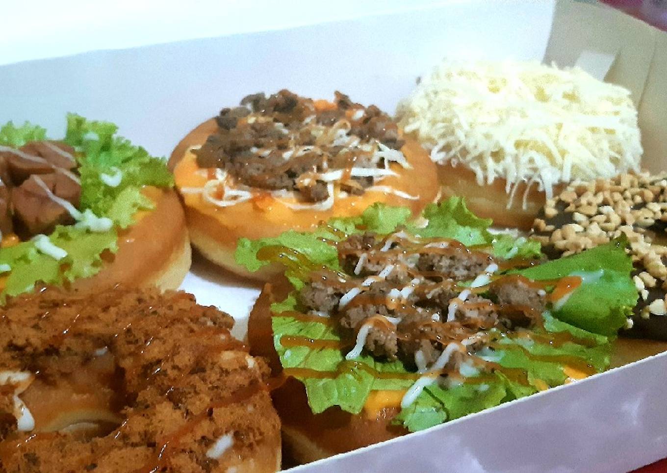 Donat topping daging