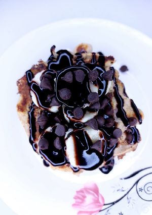 Una foto de Hot cakes de harina de avena manzana, canela